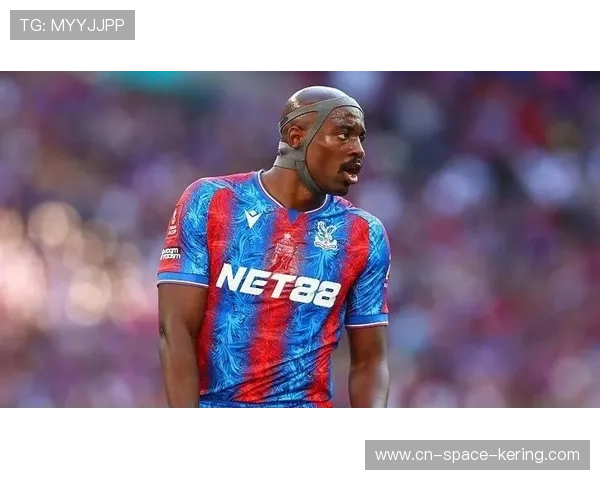 水晶宫依赖马特塔反击，拼抢高效压制敌方防线